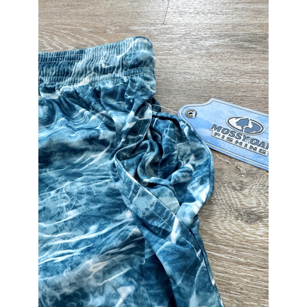 Mossy Oak Fishing Shorts Mens Medium Blue Water Camo Performance Quick Dry NWT - Picture 3 of 6